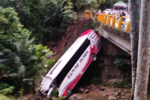 Medellín - Bogotá highway accident