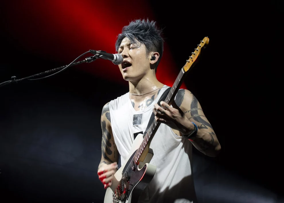 Miyavi announces new plans in China as a rock star