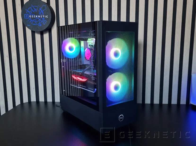 Geeknetic PCSpecialist Nebula Elite Review with Core Ultra 7 265KF and RTX 4080 Super 1