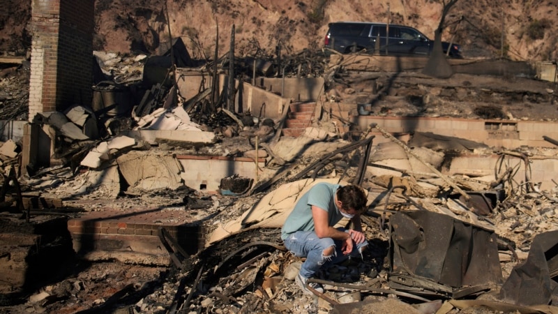 What you need to know about the devastation caused by the fires in the Los Angeles area