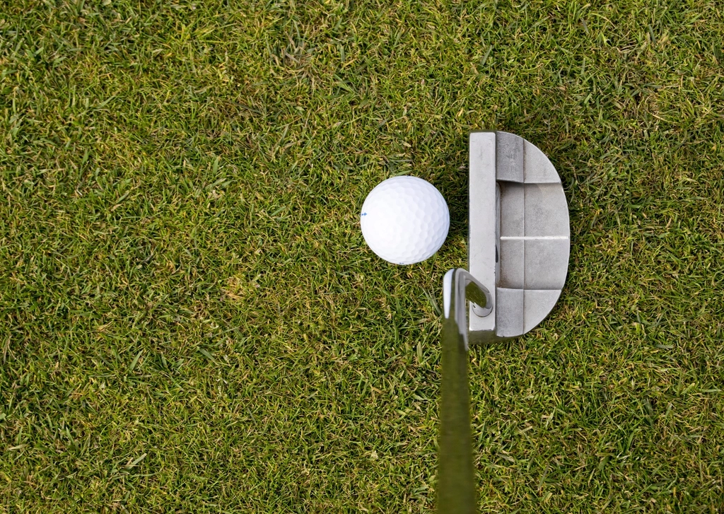 Solheim Cup level at 8-8 as Hull and Woad struggle again